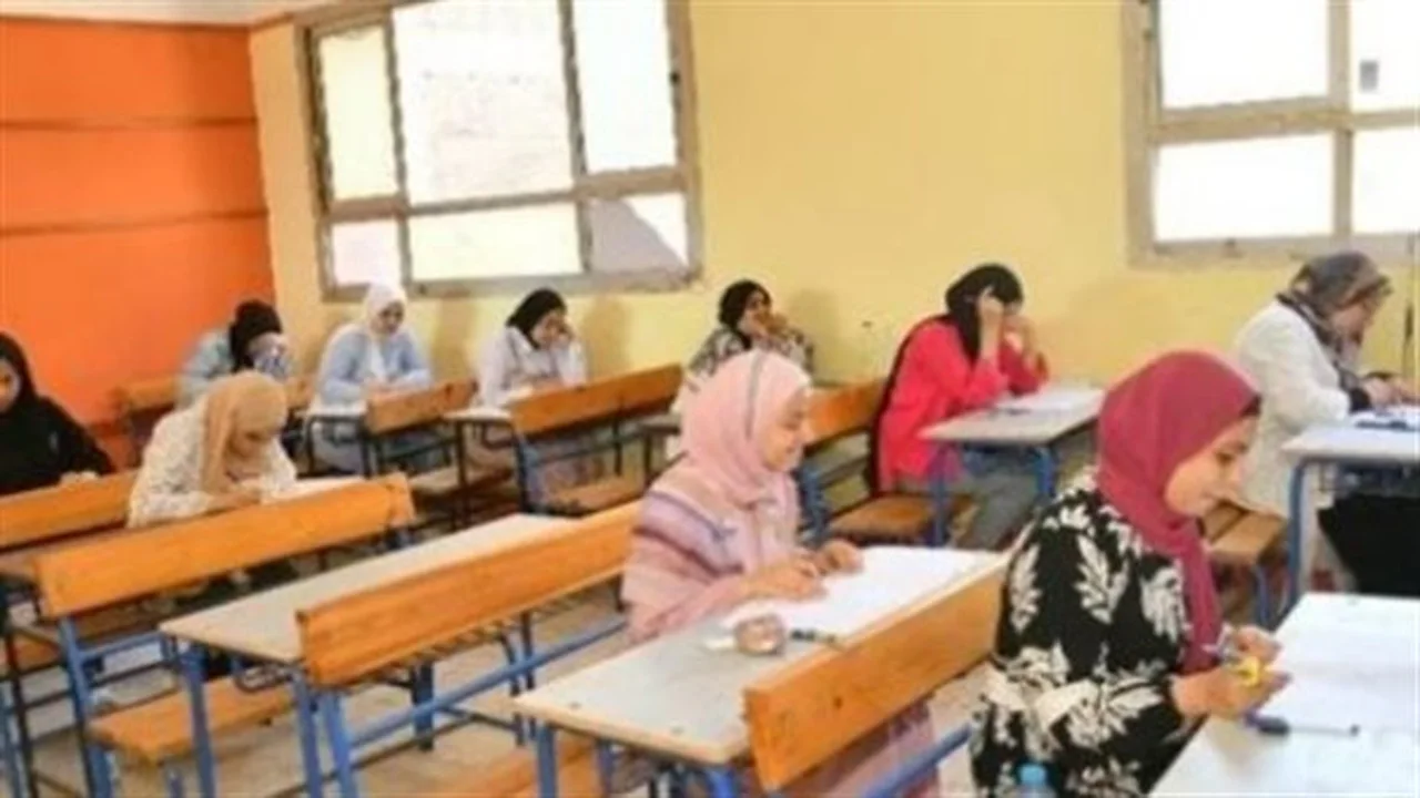 21 مايو.. ختام التيرم الثاني وبدء امتحانات الجامعات والمعاهد الدراسية